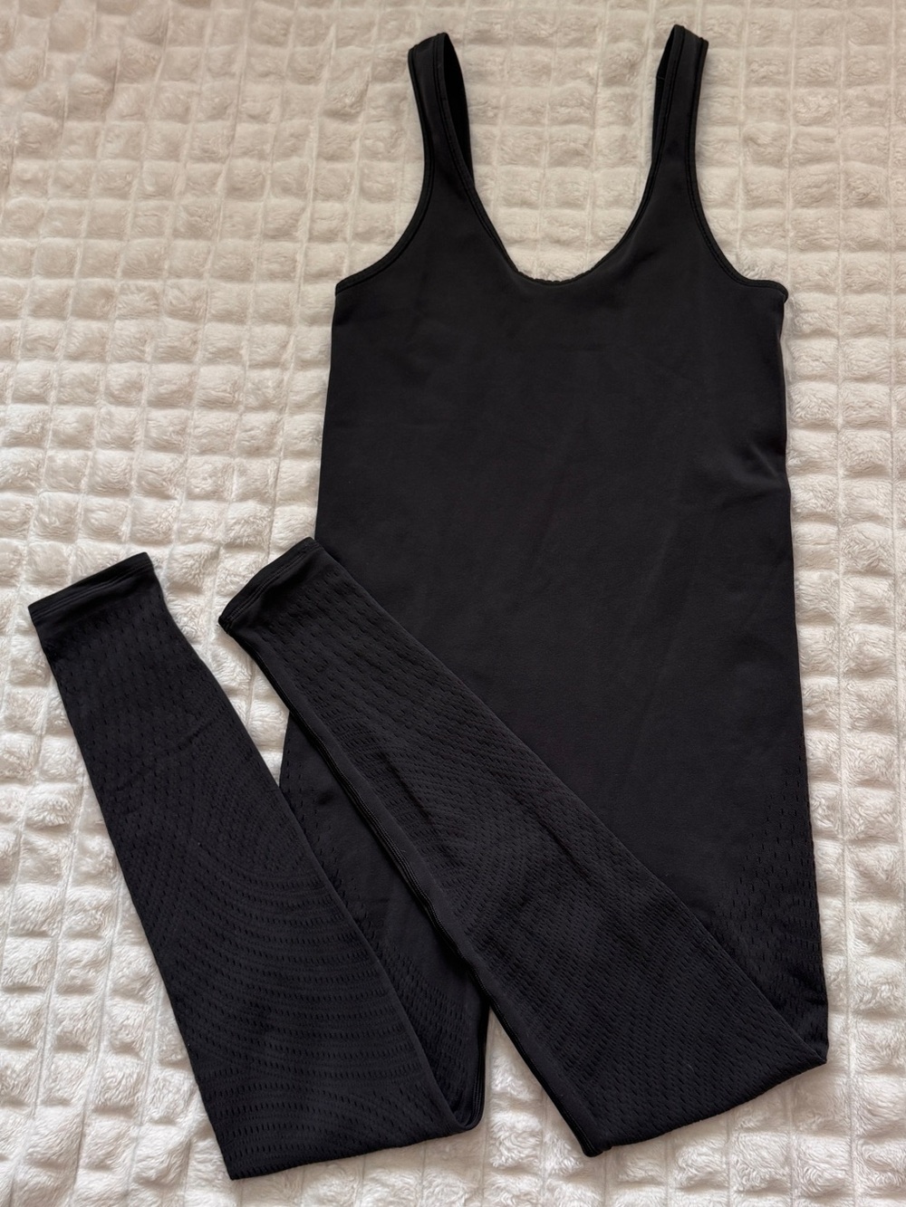 Lululemon 2 / 4 Black Sleeveless Jumpsuit Unitard Bodysuit ~ Fitted Compression